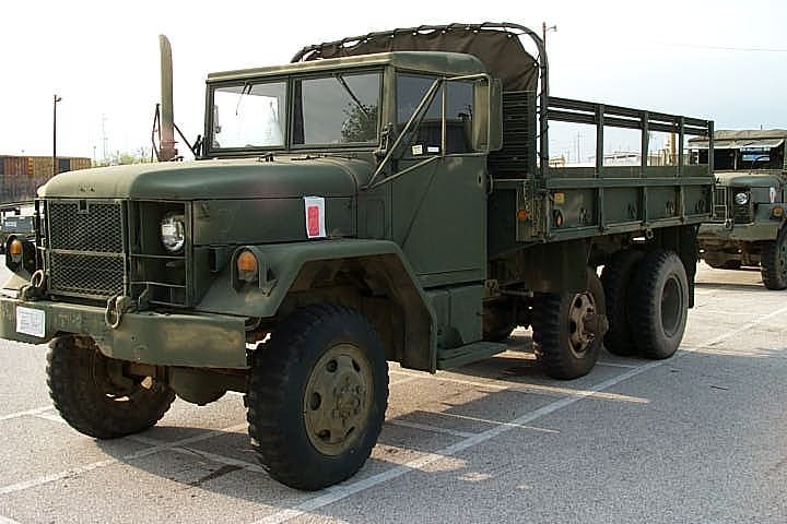 AM general M35